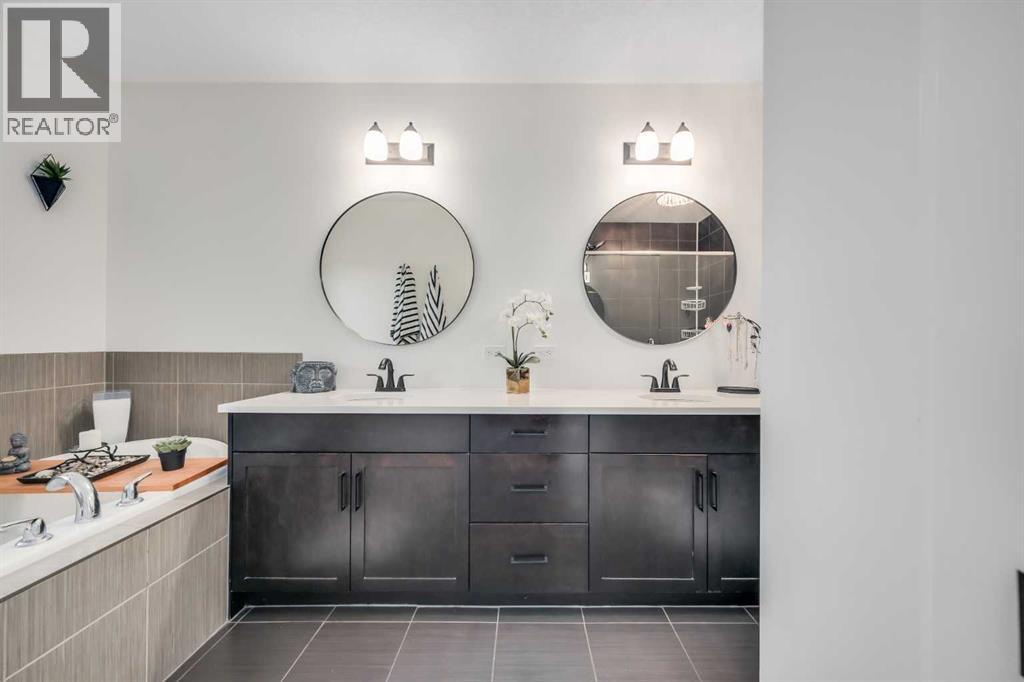 19 Marquis Gardens Se, Calgary, Alberta