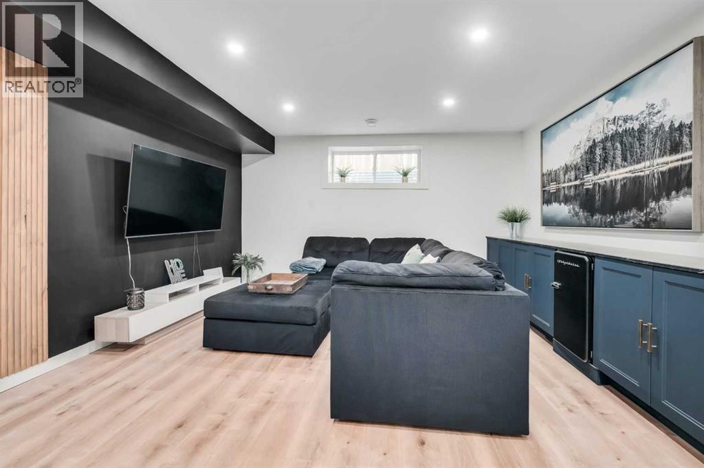 19 Marquis Gardens Se, Calgary, Alberta