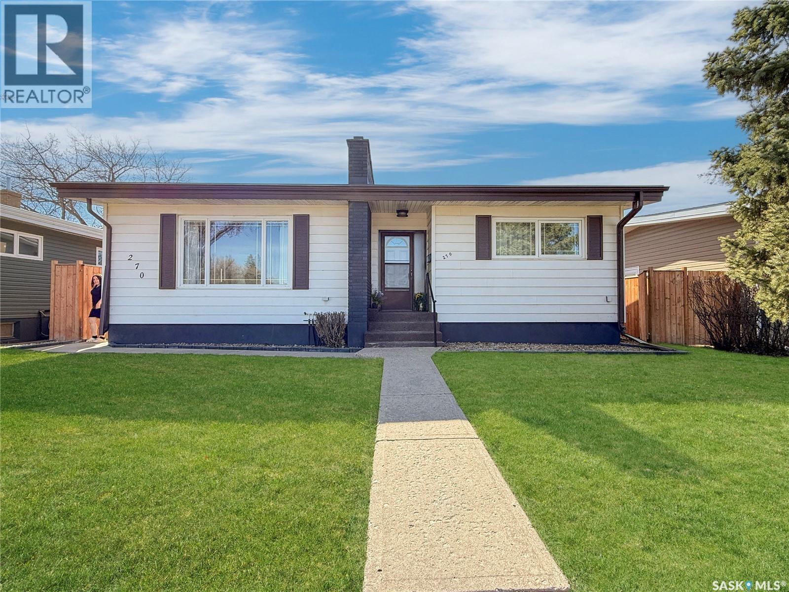 270 2nd Avenue Se, Swift Current, Saskatchewan