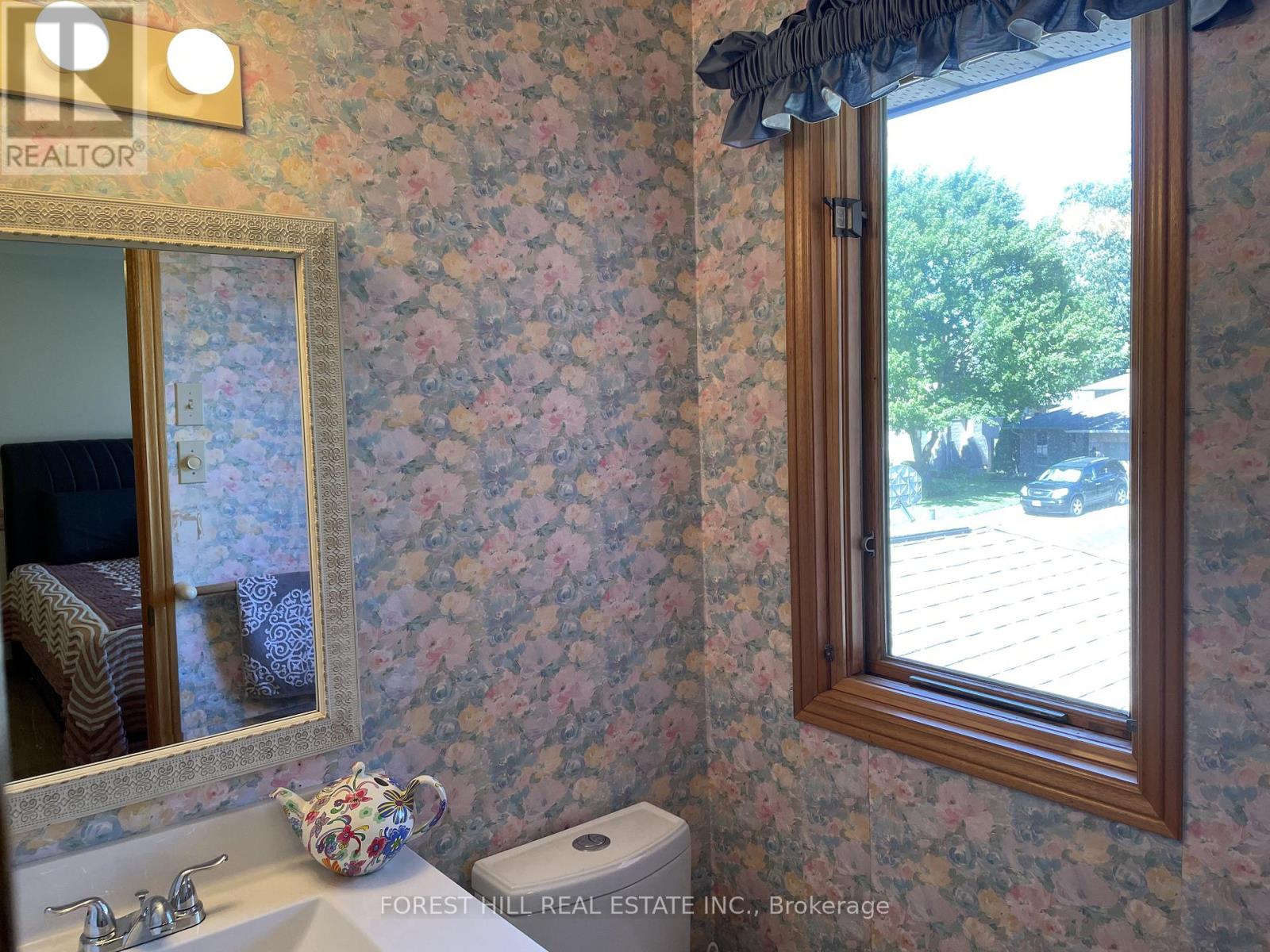 176 Golfview Road, London South (south Q), Ontario