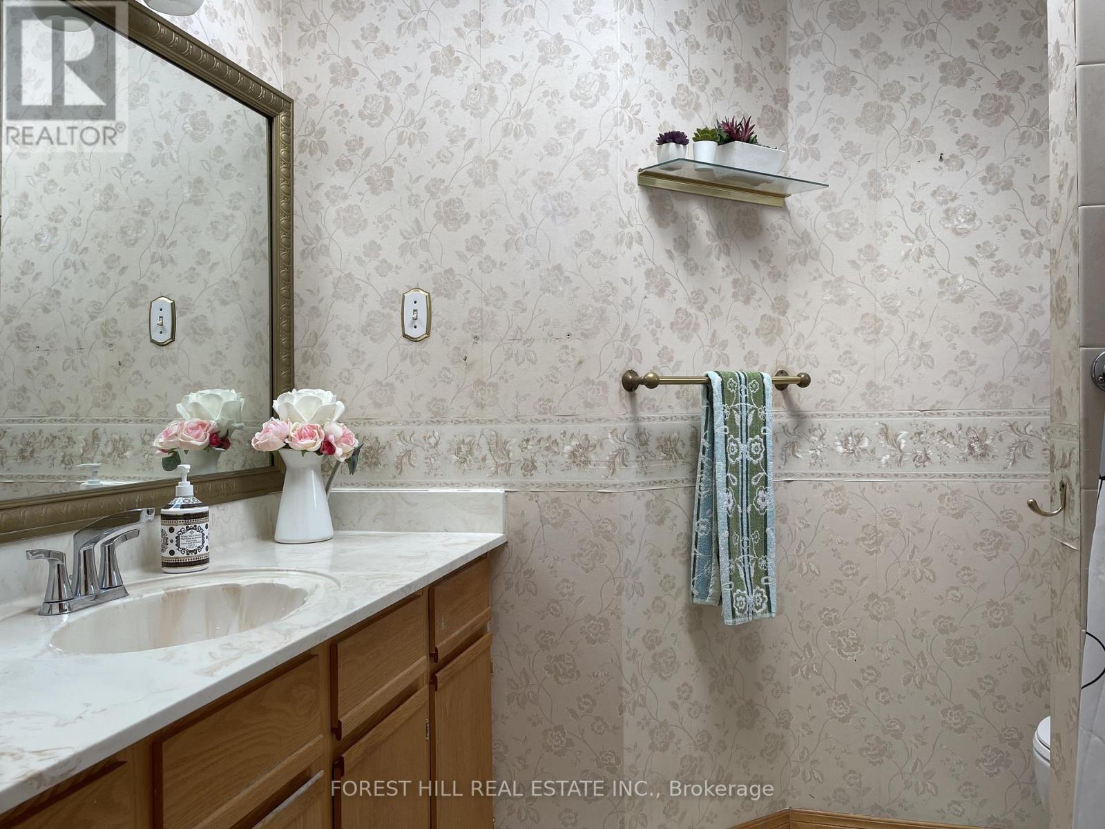 176 Golfview Road, London South (south Q), Ontario