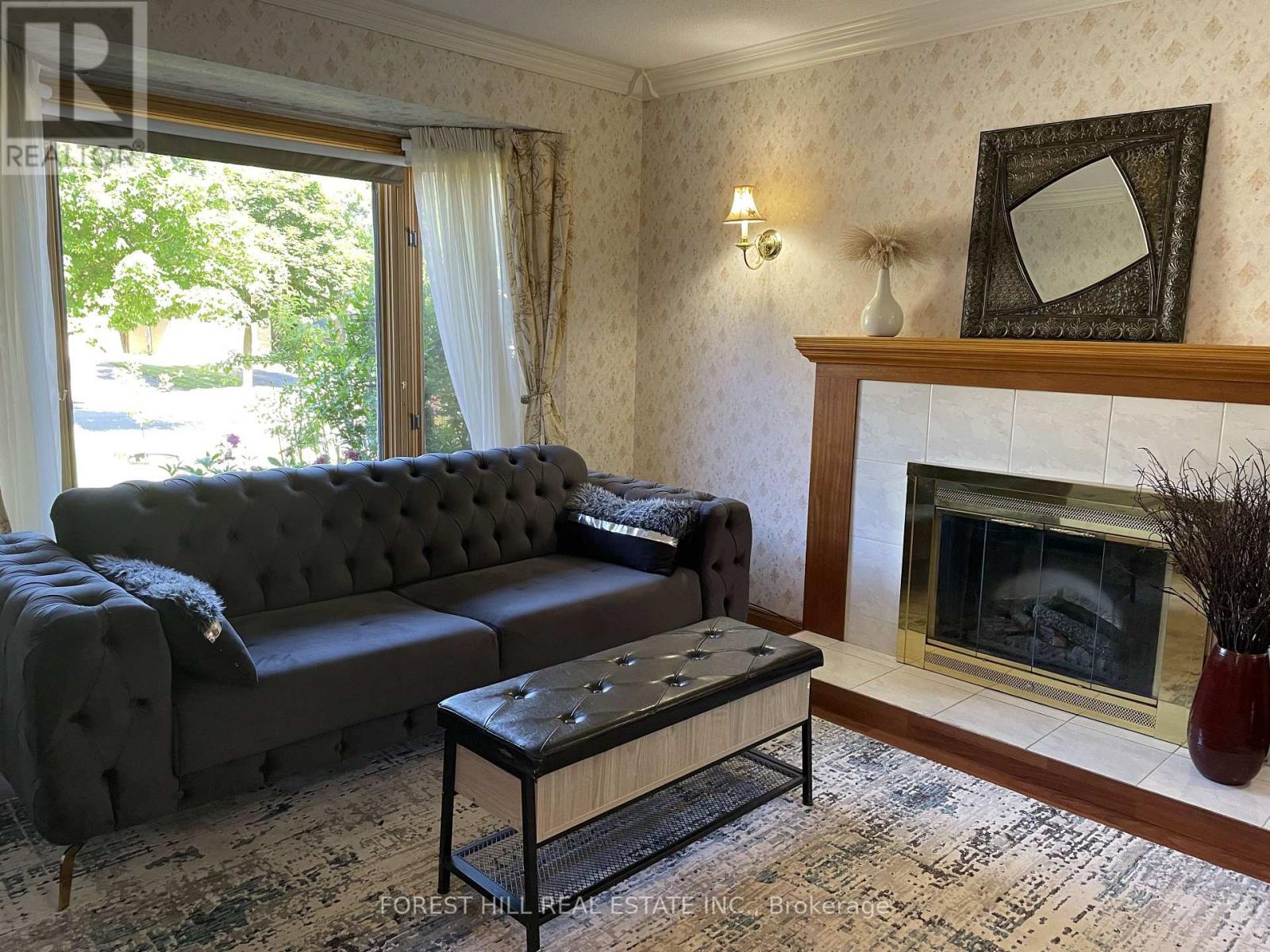 176 Golfview Road, London South (south Q), Ontario