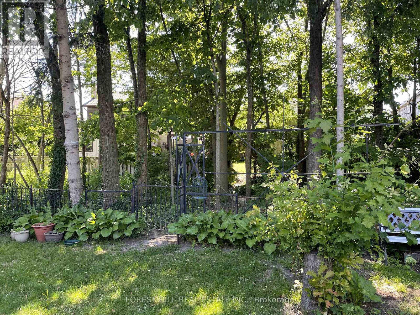 176 Golfview Road, London South (south Q), Ontario