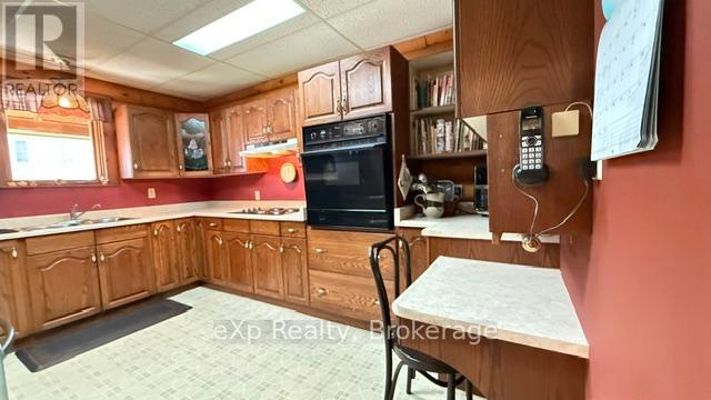 6 Cayley Street N, Brockton, Ontario