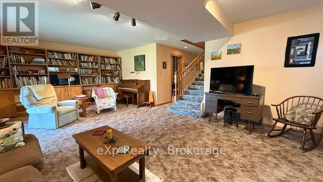 6 Cayley Street N, Brockton, Ontario