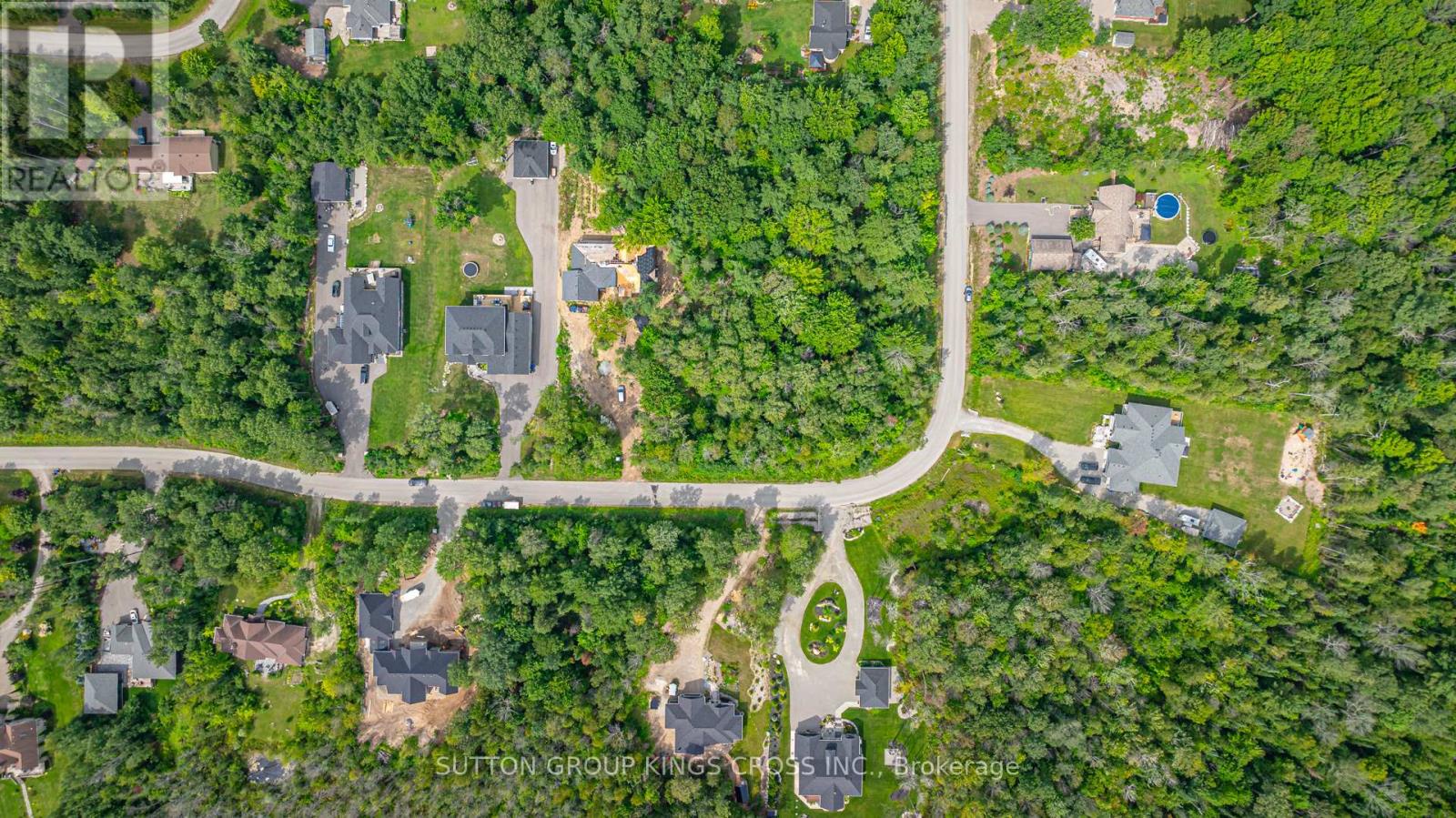 31 Spruce Street, Tiny, Ontario