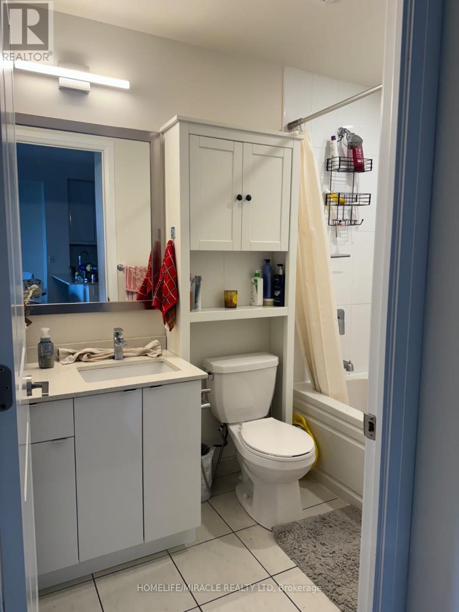521 - 50 Thomas Riley Road, Toronto (islington-city Centre West), Ontario