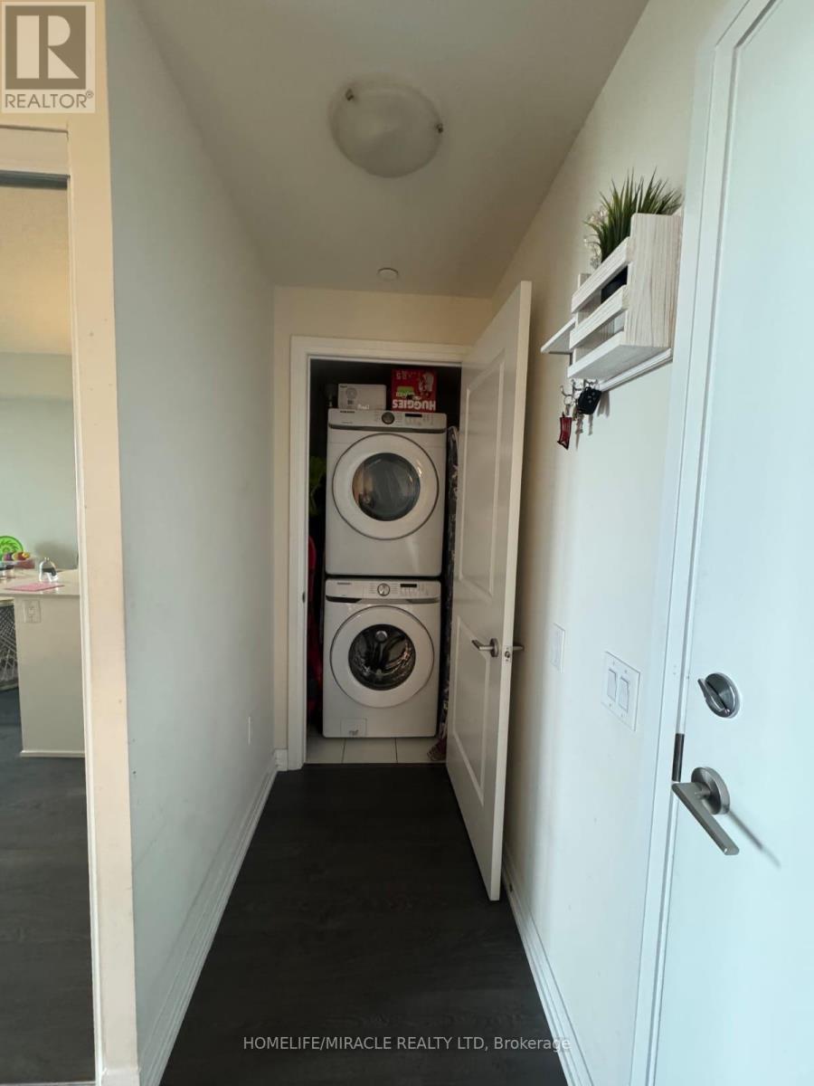 521 - 50 Thomas Riley Road, Toronto (islington-city Centre West), Ontario