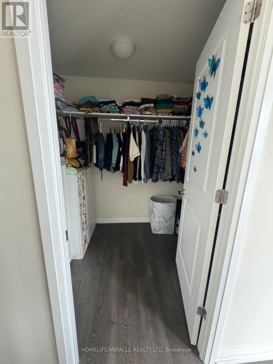 521 - 50 Thomas Riley Road, Toronto (islington-city Centre West), Ontario