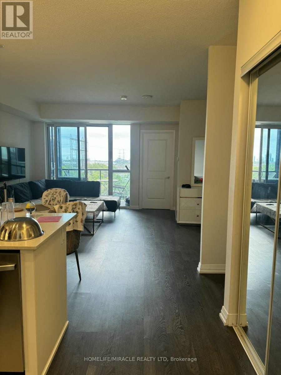 521 - 50 Thomas Riley Road, Toronto (islington-city Centre West), Ontario