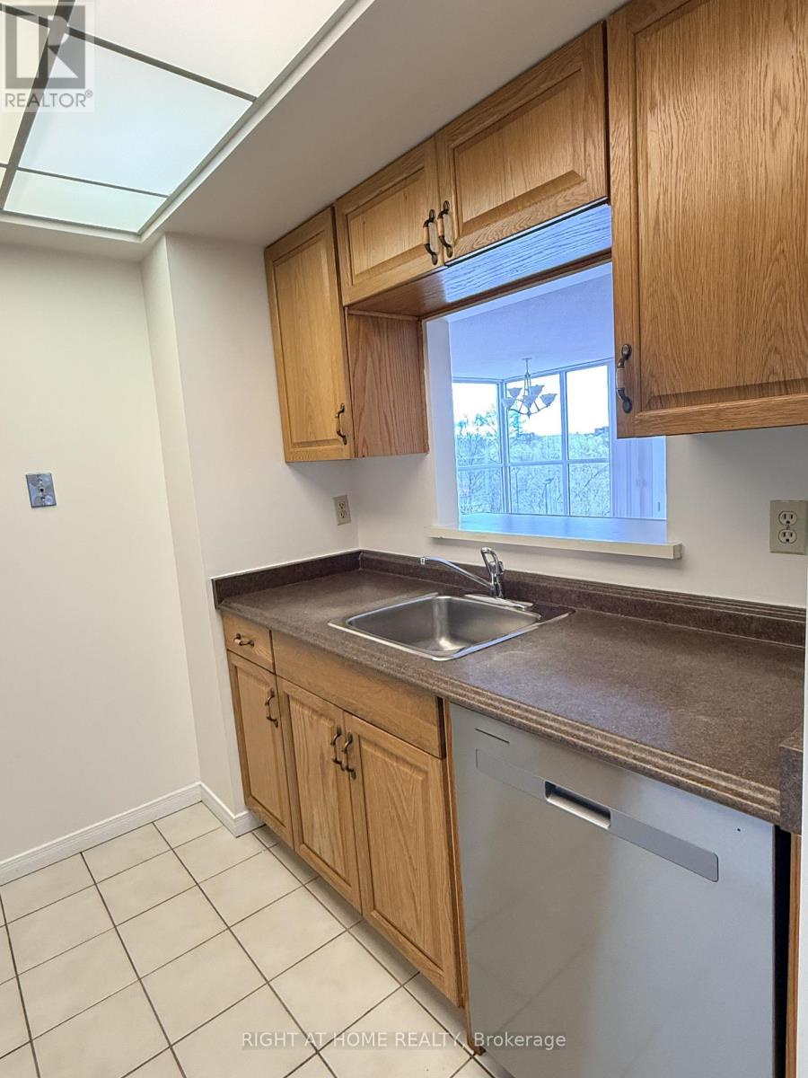 410 - 5 Concorde Place, Toronto (banbury-don Mills), Ontario
