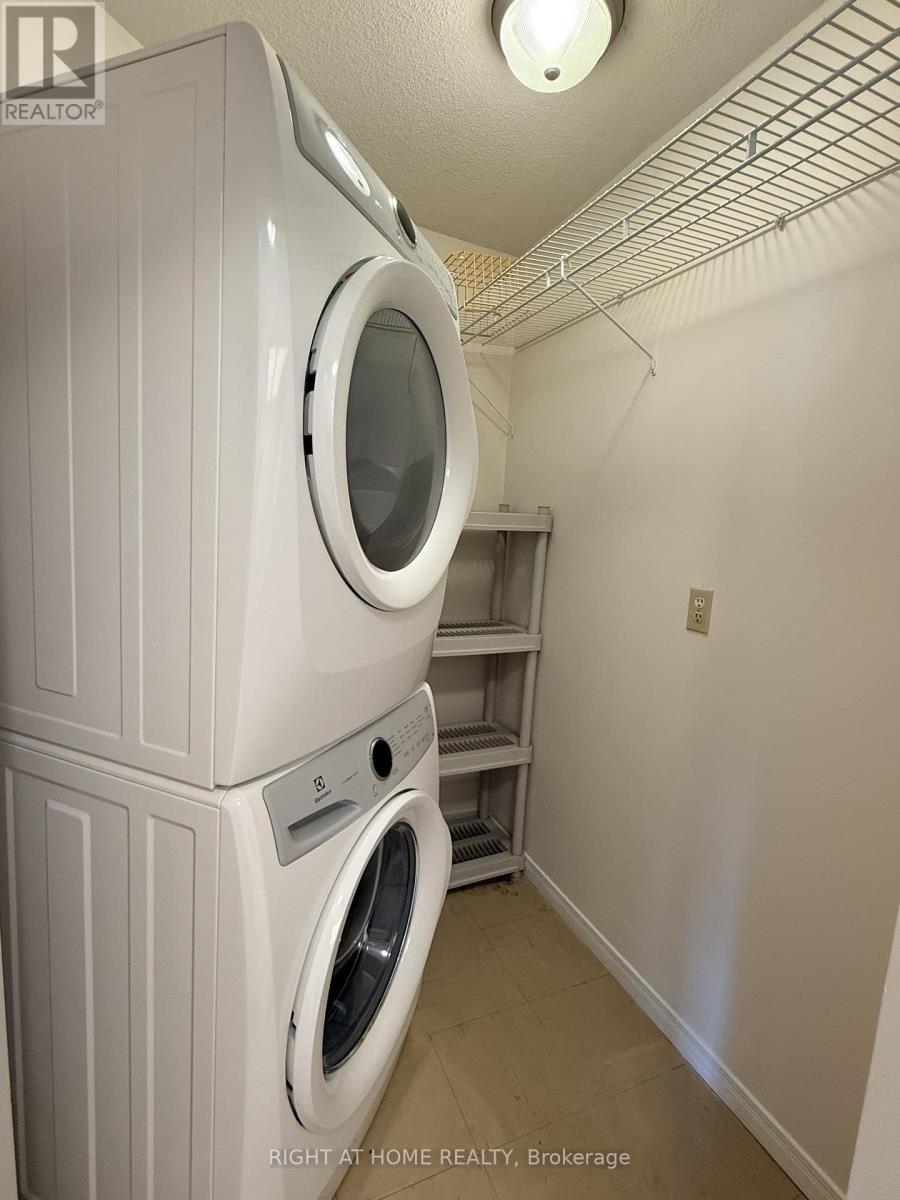 410 - 5 Concorde Place, Toronto (banbury-don Mills), Ontario
