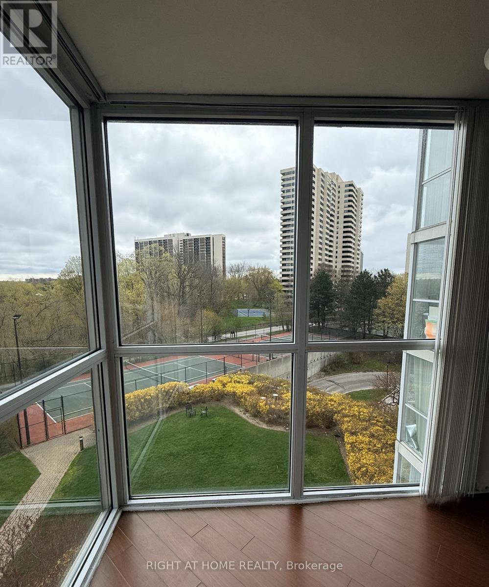 410 - 5 Concorde Place, Toronto (banbury-don Mills), Ontario