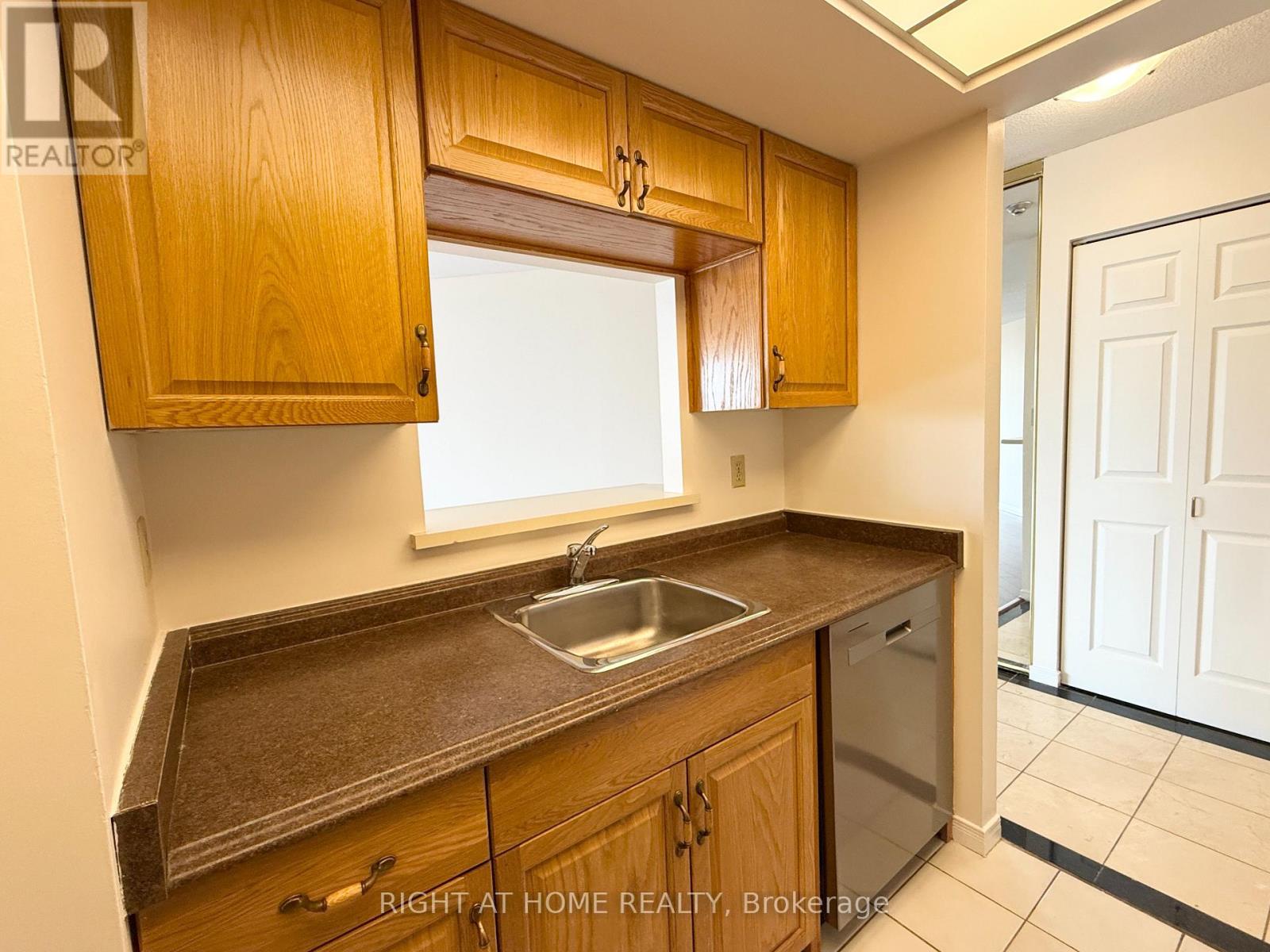 410 - 5 Concorde Place, Toronto (banbury-don Mills), Ontario