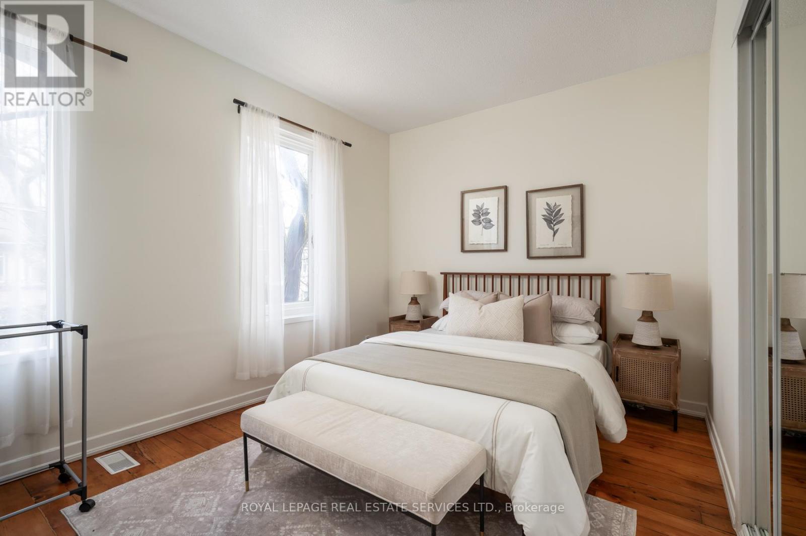 164 Munro Street, Toronto (south Riverdale), Ontario