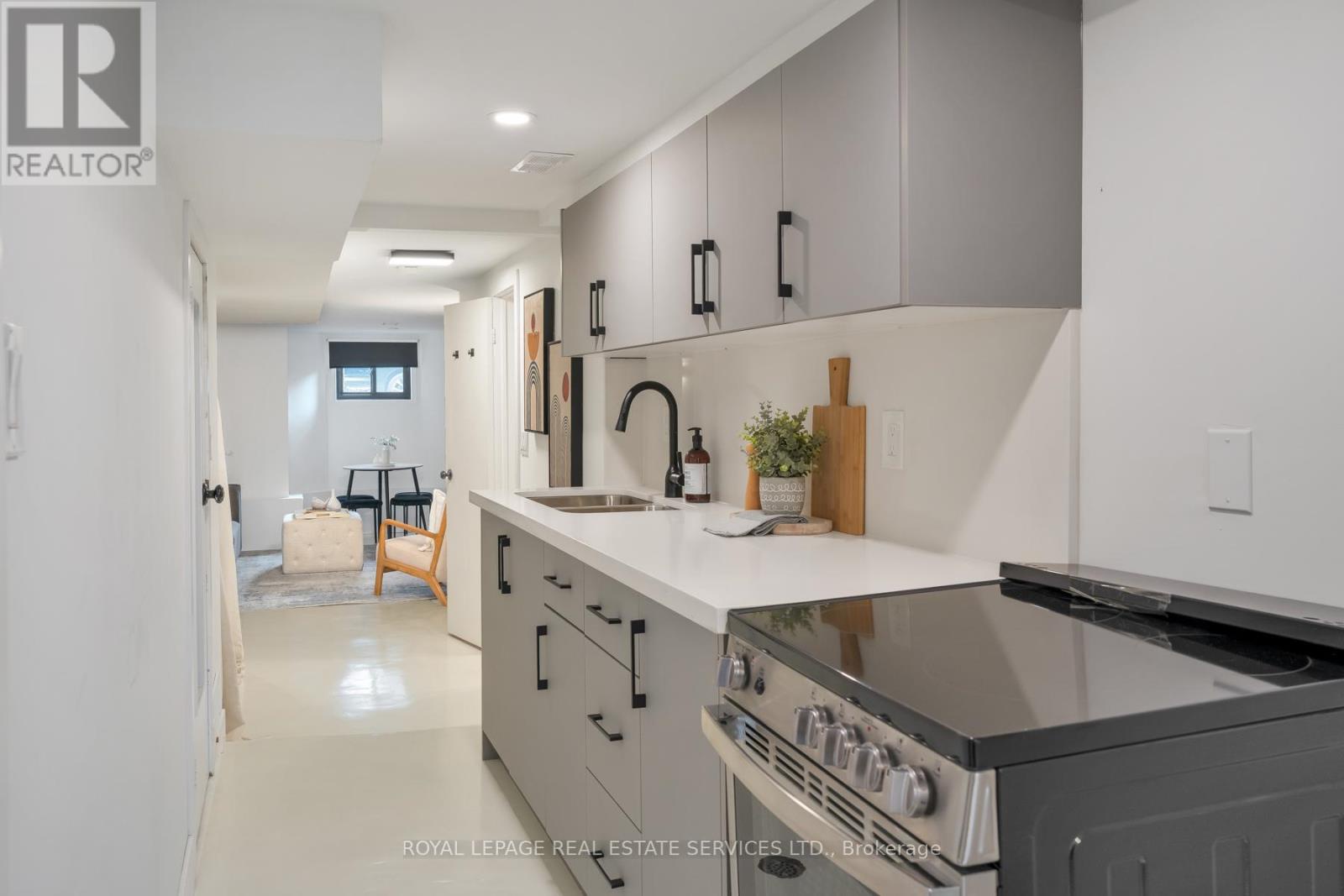 164 Munro Street, Toronto (south Riverdale), Ontario