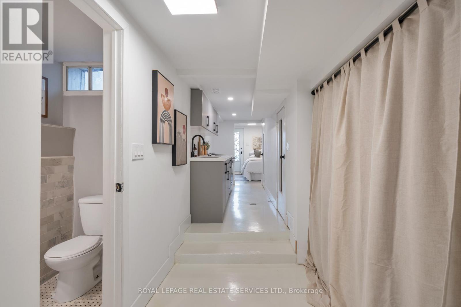 164 Munro Street, Toronto (south Riverdale), Ontario