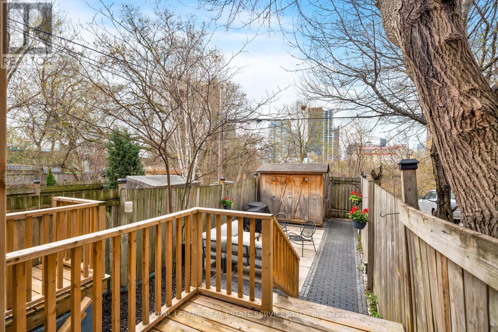 164 Munro Street, Toronto (south Riverdale), Ontario