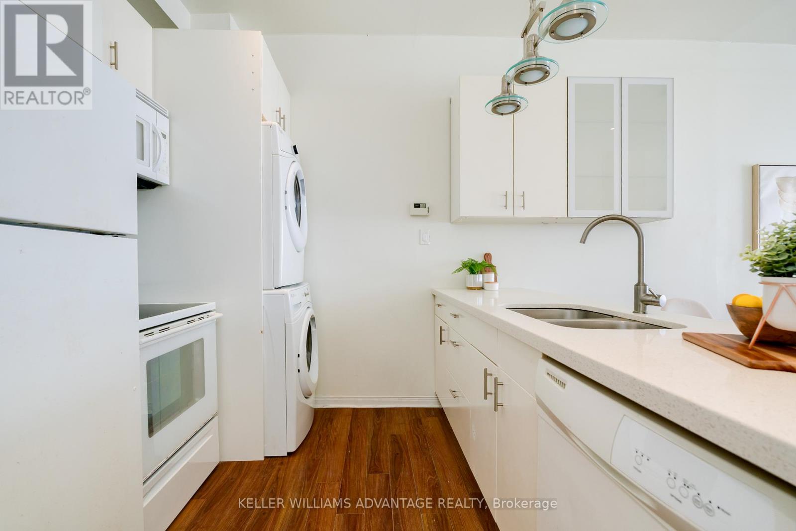 493 Jones Avenue, Toronto (blake-jones), Ontario
