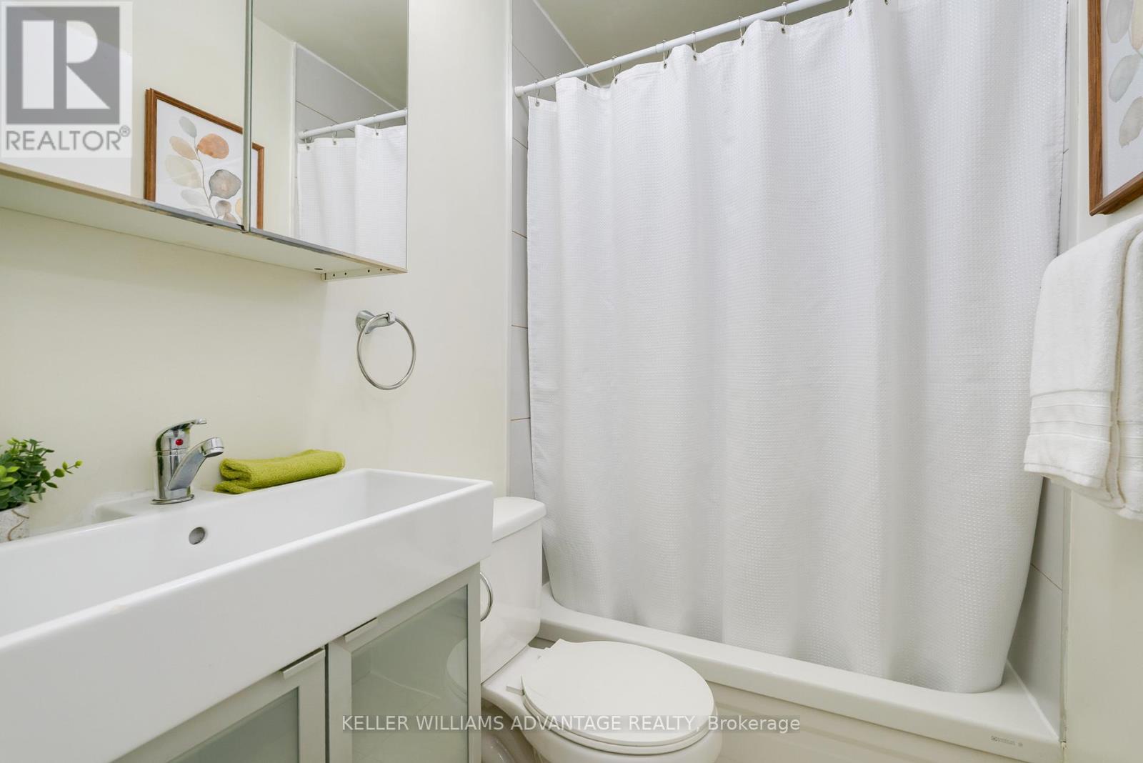 493 Jones Avenue, Toronto (blake-jones), Ontario