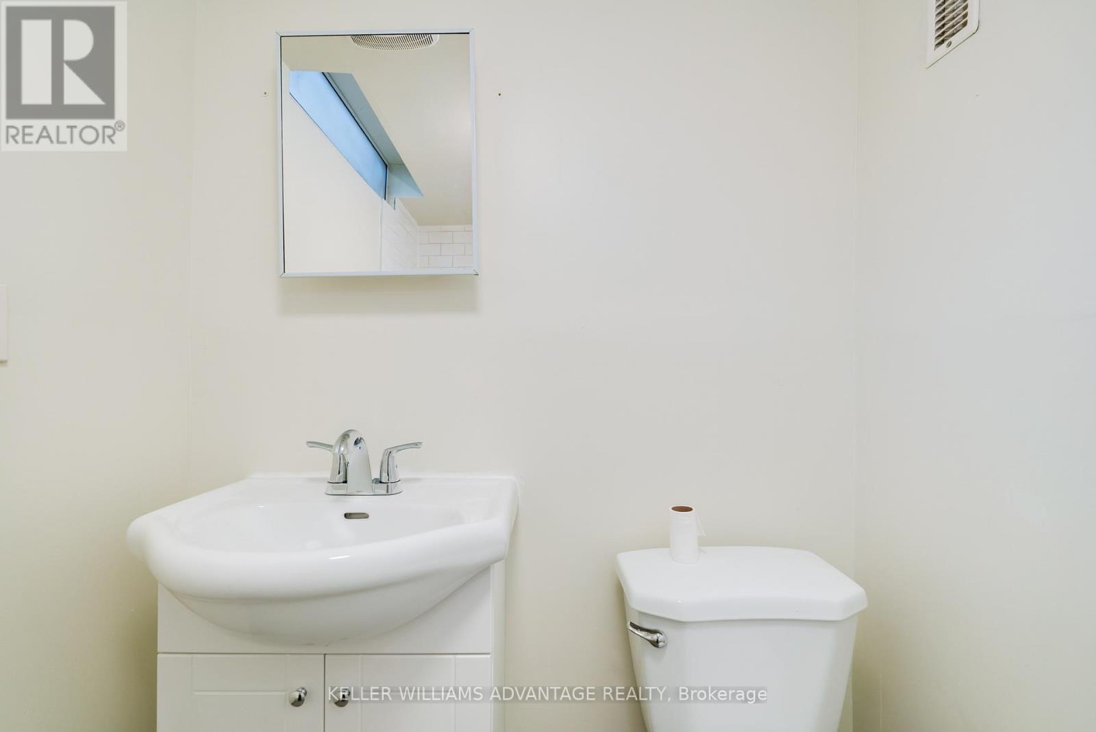 493 Jones Avenue, Toronto (blake-jones), Ontario