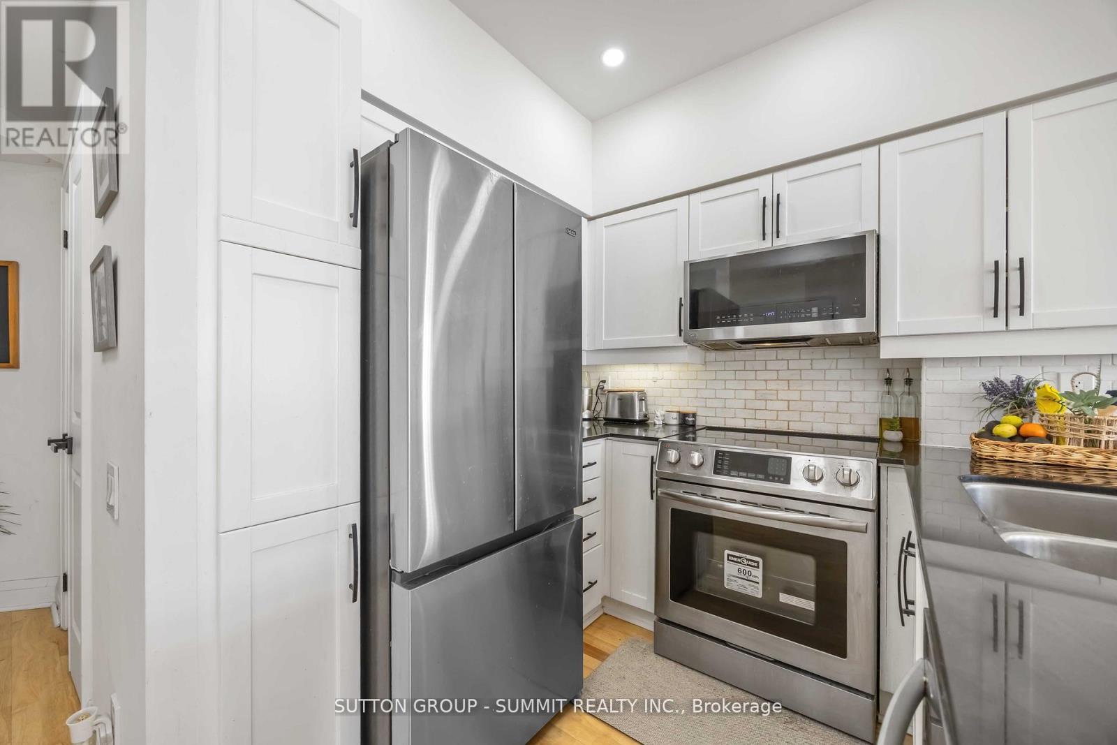 Ph01 - 15 Windermere Avenue, Toronto (high Park-swansea), Ontario