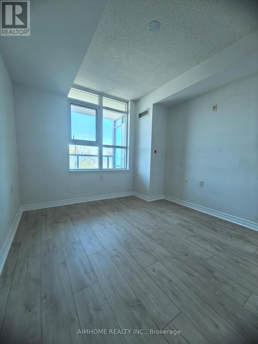 410 - 3830 Bathurst Street, Toronto (clanton Park), Ontario