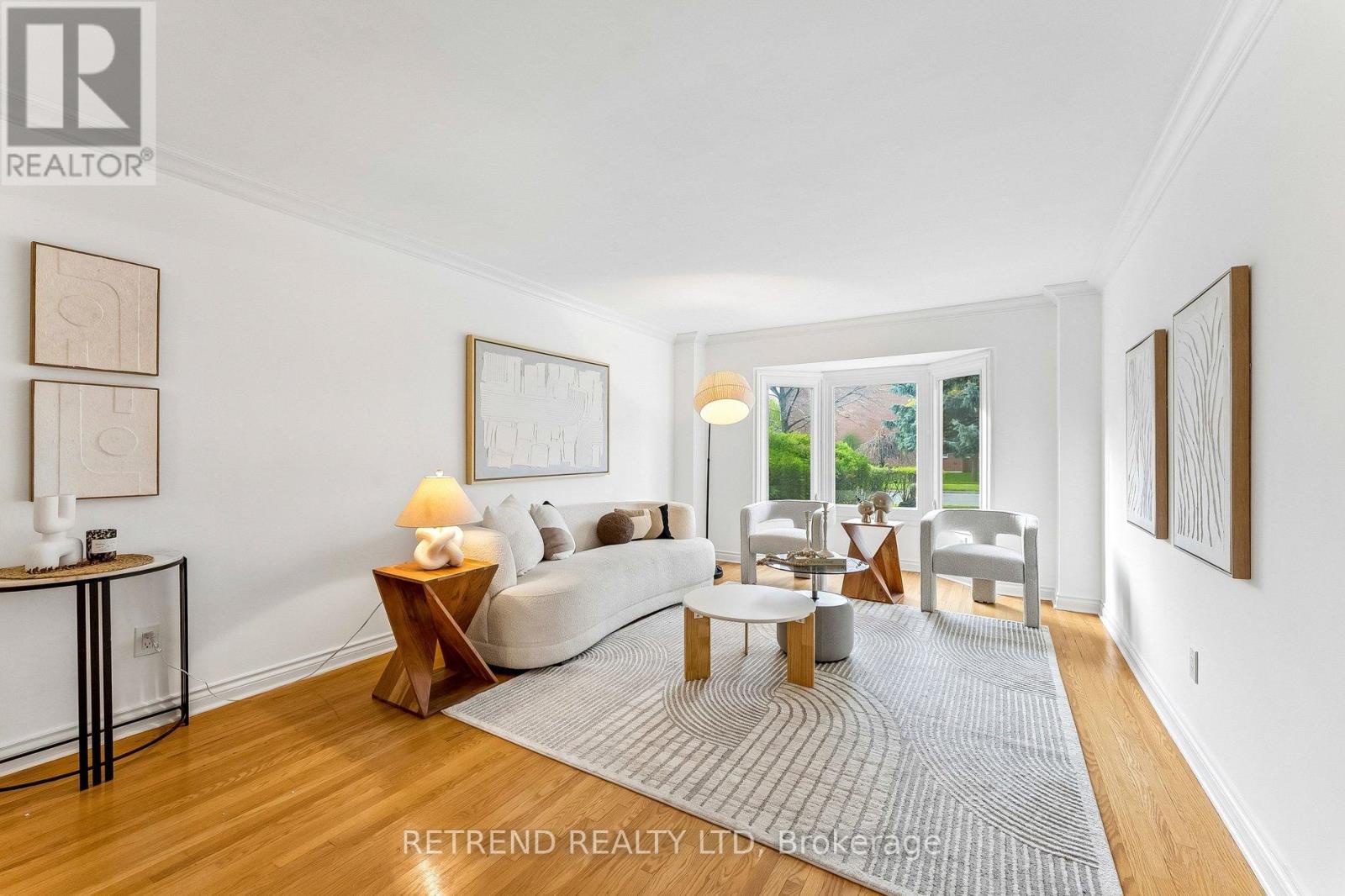 111 Hillcrest Avenue, Toronto (willowdale East), Ontario