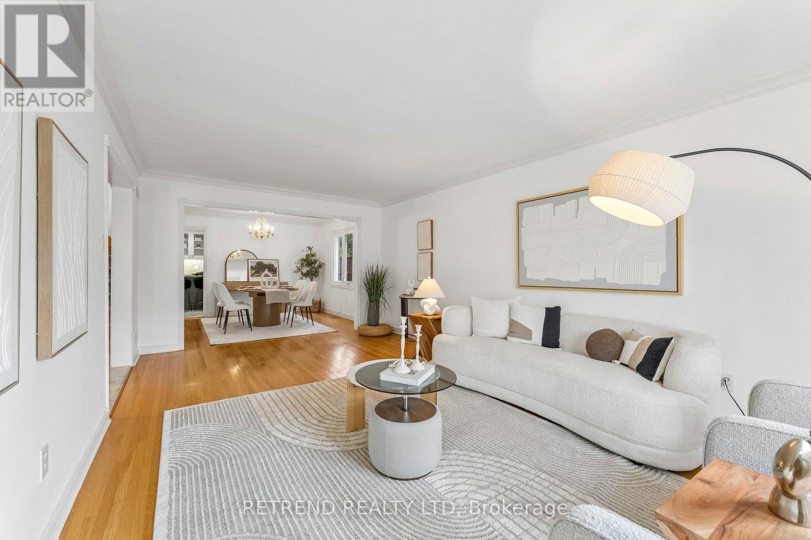 111 Hillcrest Avenue, Toronto (willowdale East), Ontario