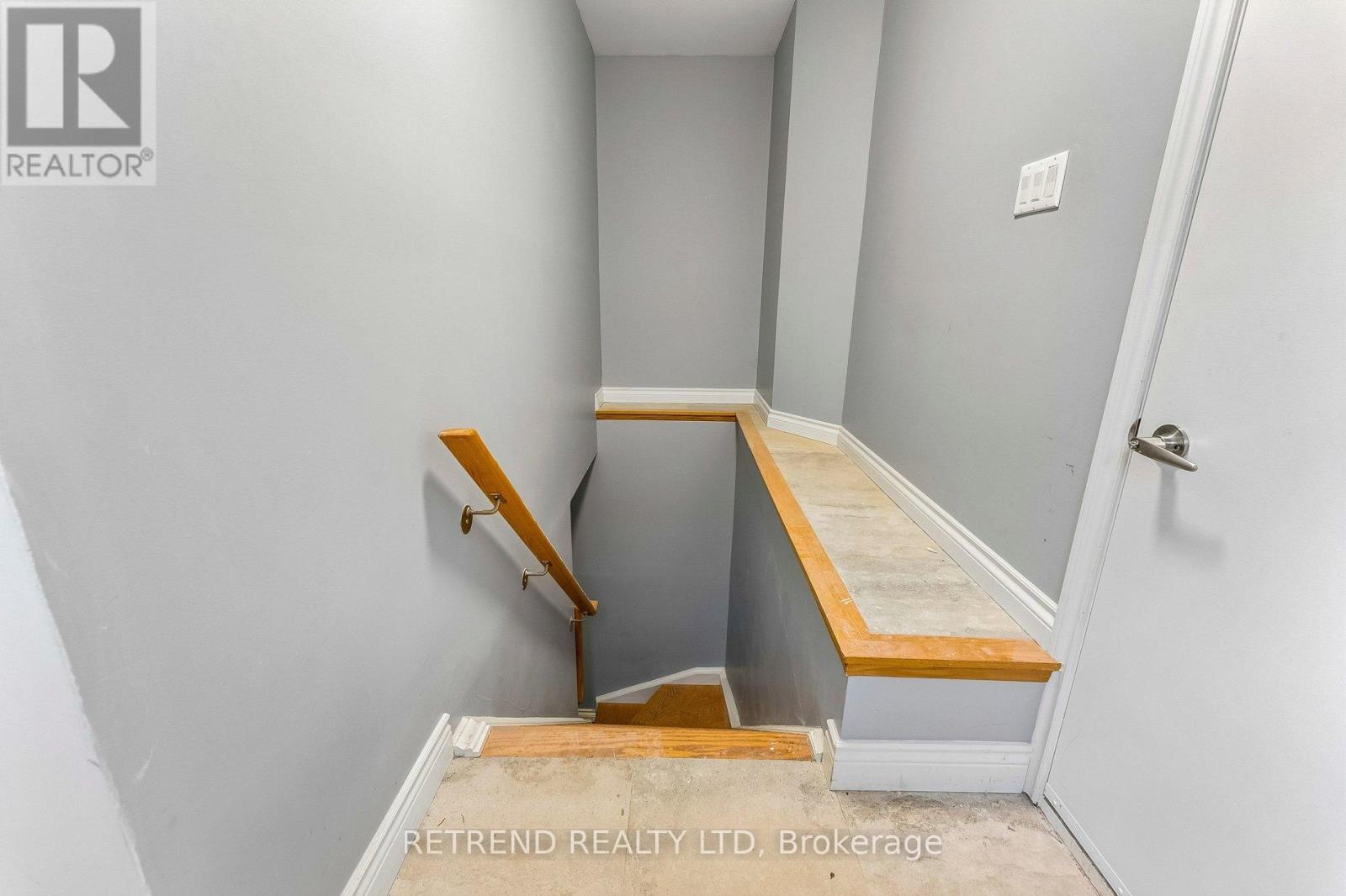 111 Hillcrest Avenue, Toronto (willowdale East), Ontario
