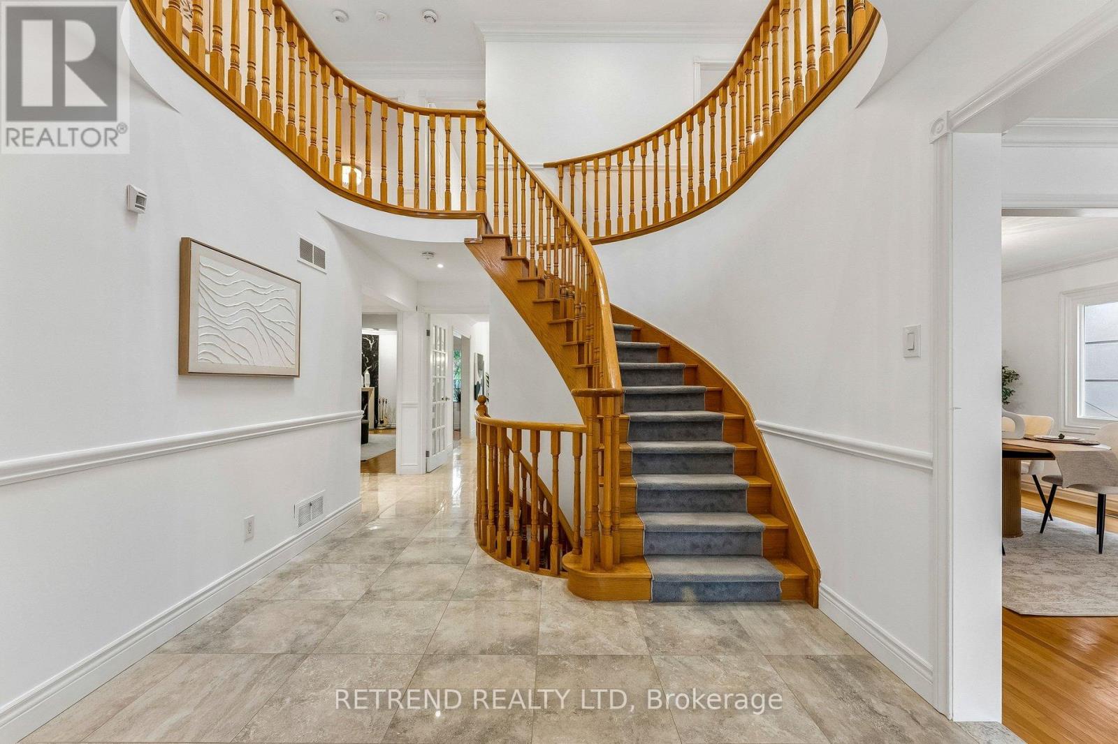 111 Hillcrest Avenue, Toronto (willowdale East), Ontario