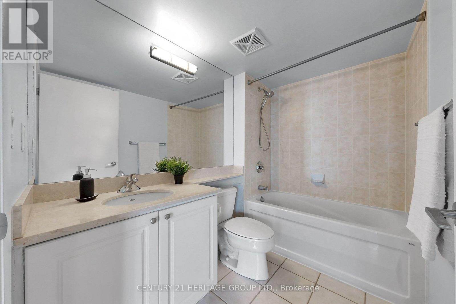 2713 - 231 Fort York Boulevard, Toronto (niagara), Ontario