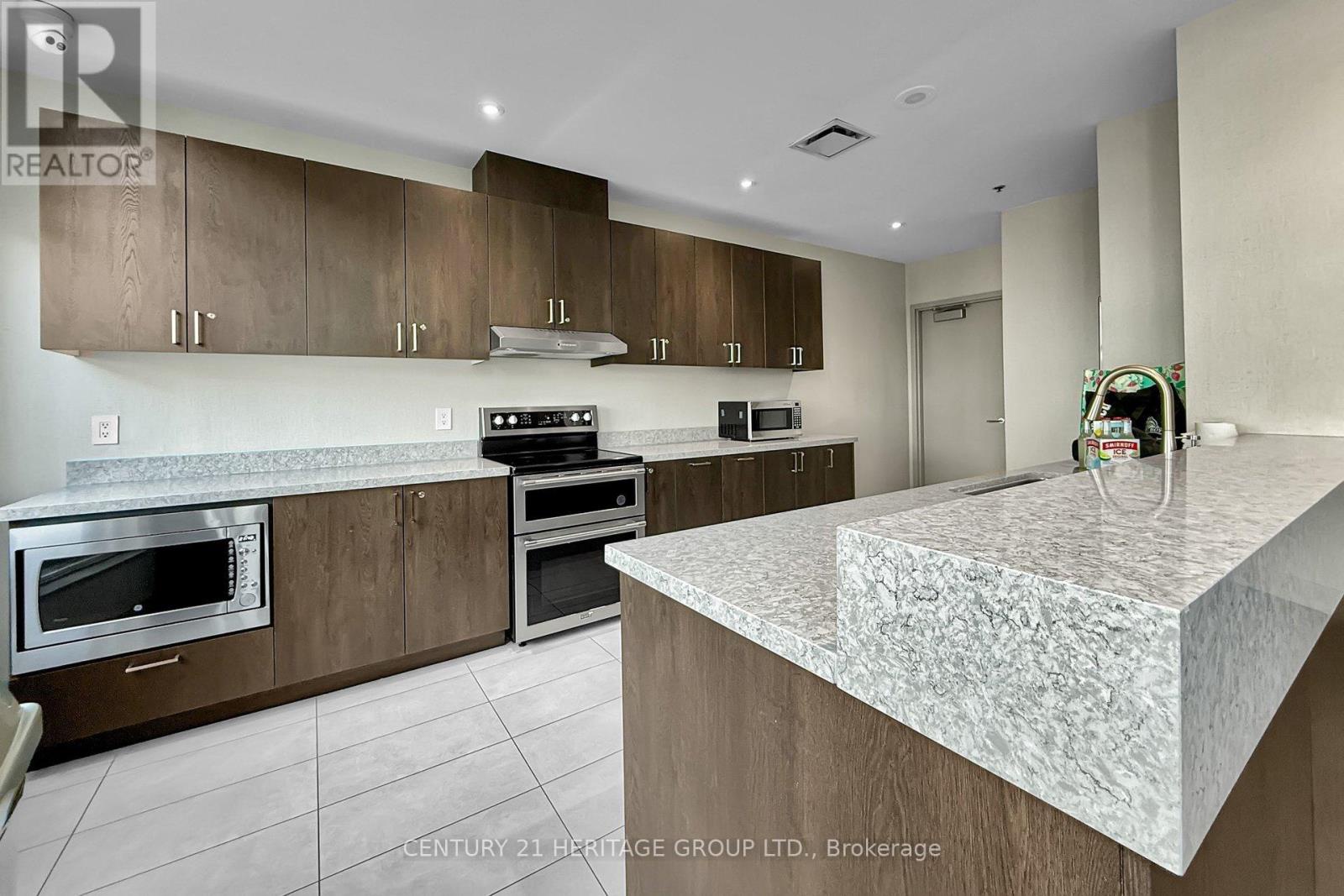 2713 - 231 Fort York Boulevard, Toronto (niagara), Ontario