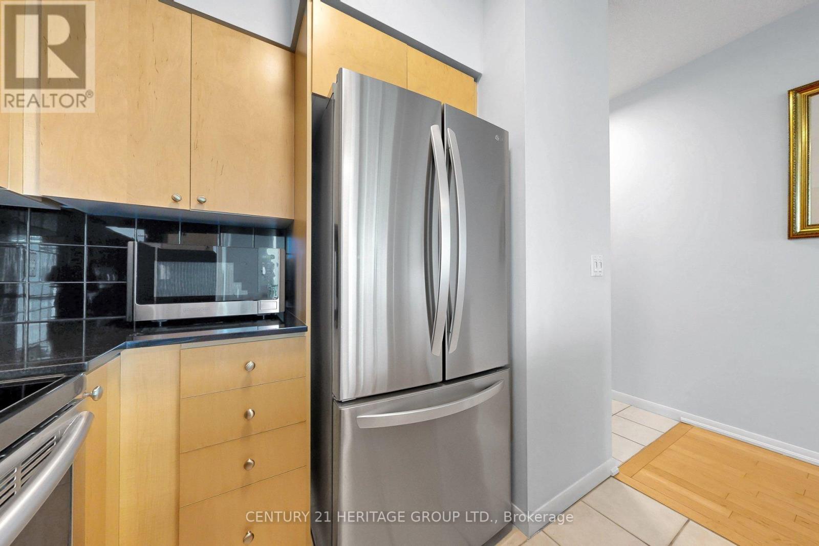 2713 - 231 Fort York Boulevard, Toronto (niagara), Ontario