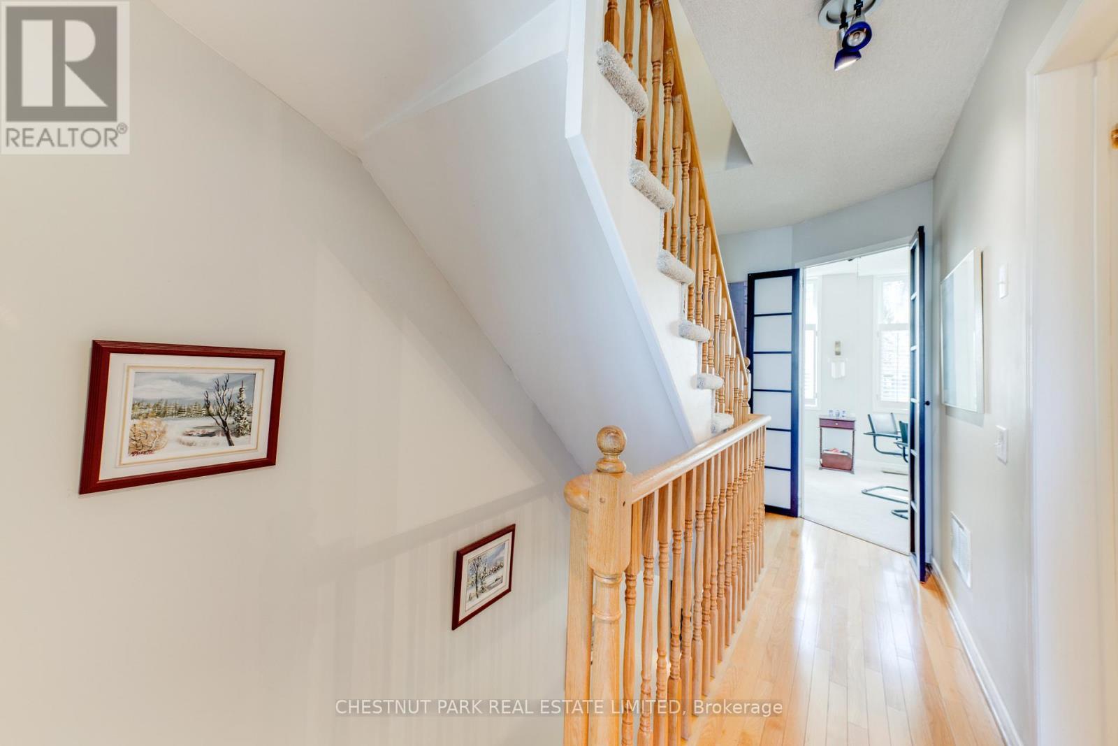 Th8 - 140 Bathurst Street, Toronto (niagara), Ontario