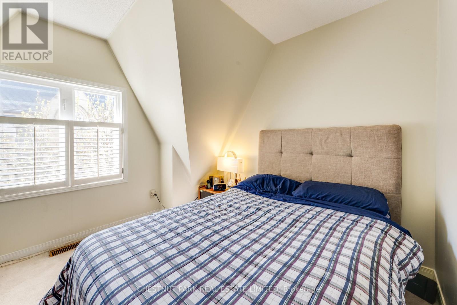 Th8 - 140 Bathurst Street, Toronto (niagara), Ontario