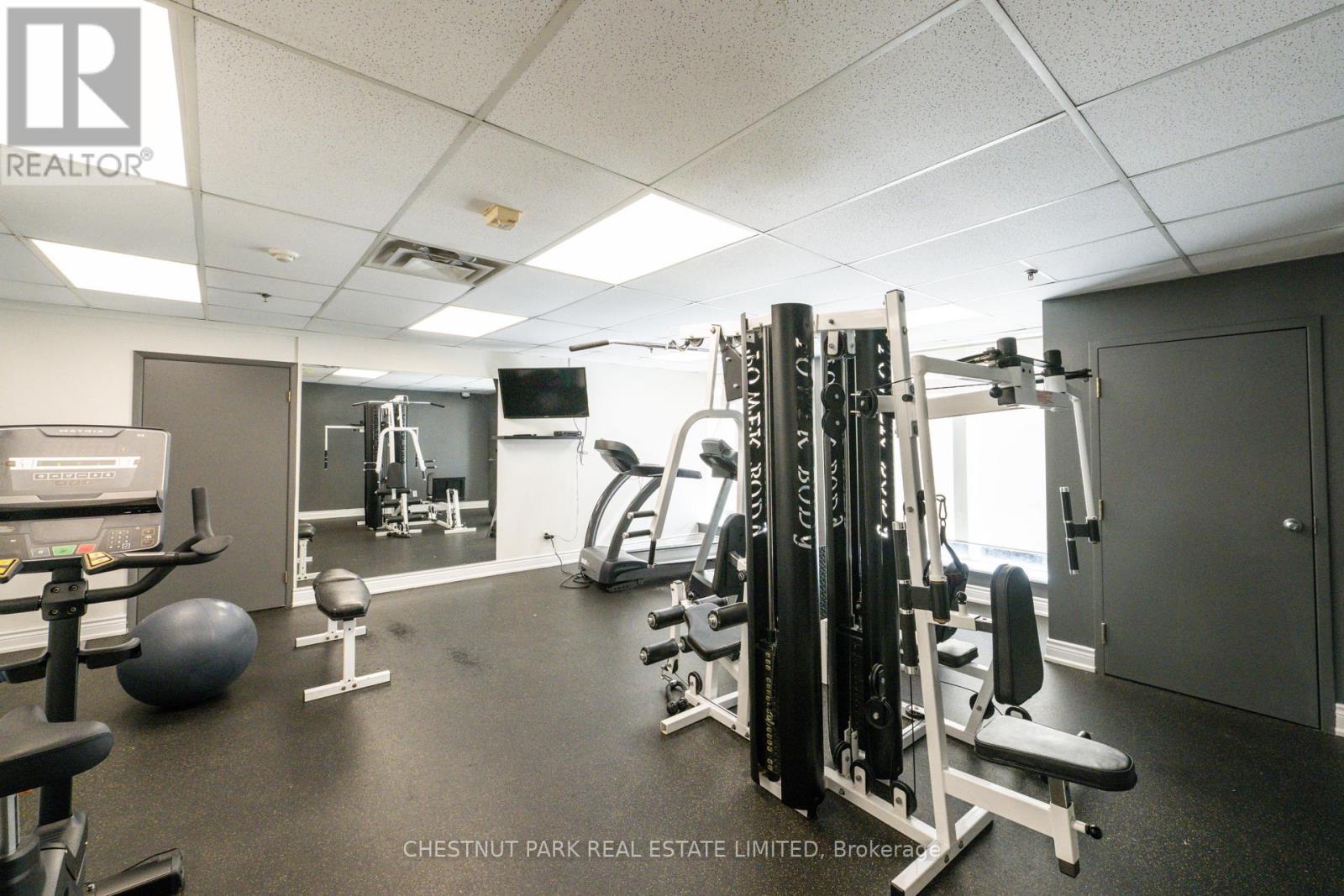Th8 - 140 Bathurst Street, Toronto (niagara), Ontario