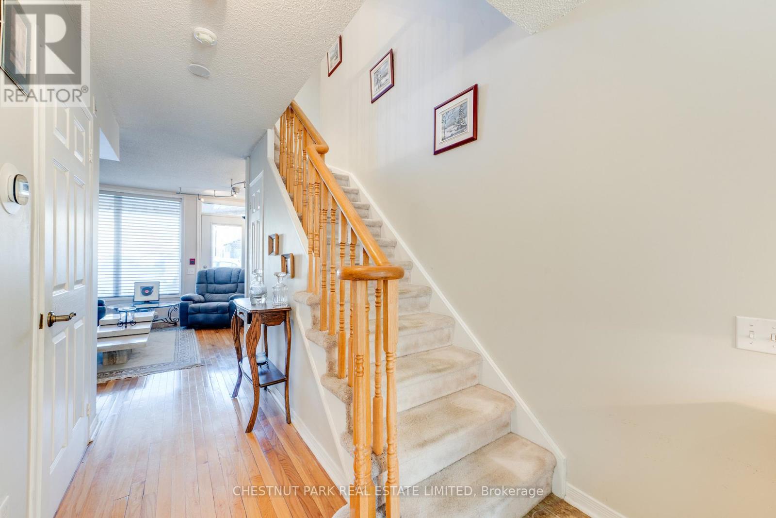 Th8 - 140 Bathurst Street, Toronto (niagara), Ontario