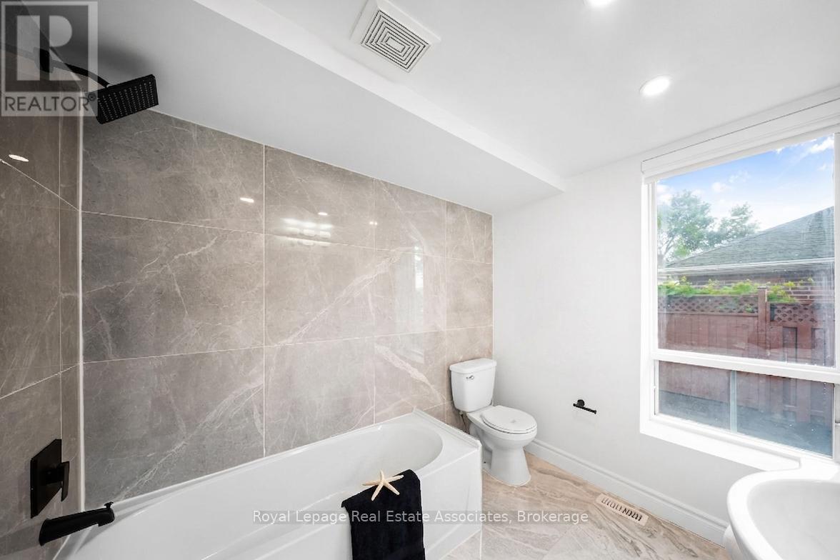 665 Kipling Avenue, Toronto (islington-city Centre West), Ontario