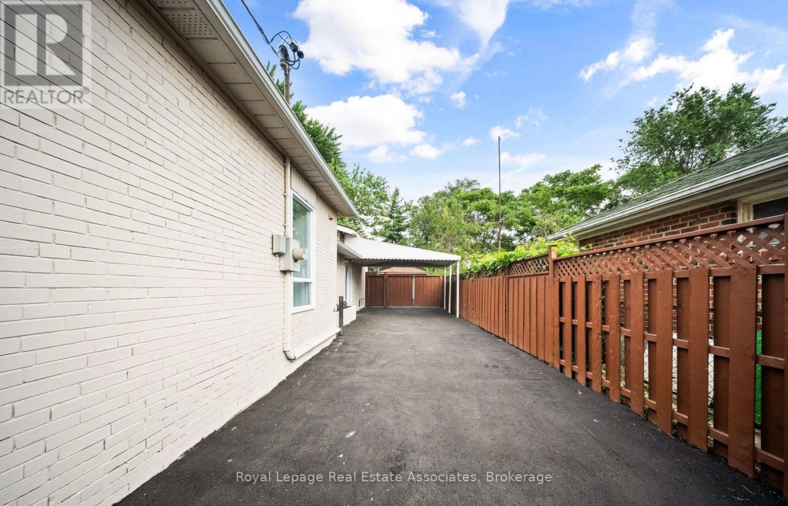 665 Kipling Avenue, Toronto (islington-city Centre West), Ontario