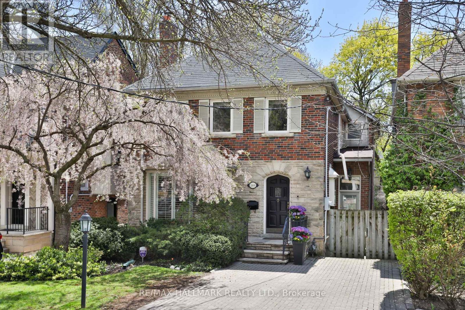 569 Briar Hill Avenue, Toronto (forest Hill North), Ontario