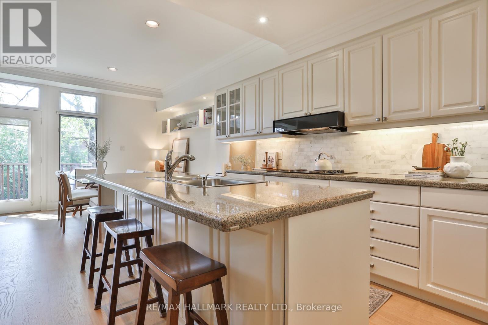 569 Briar Hill Avenue, Toronto (forest Hill North), Ontario