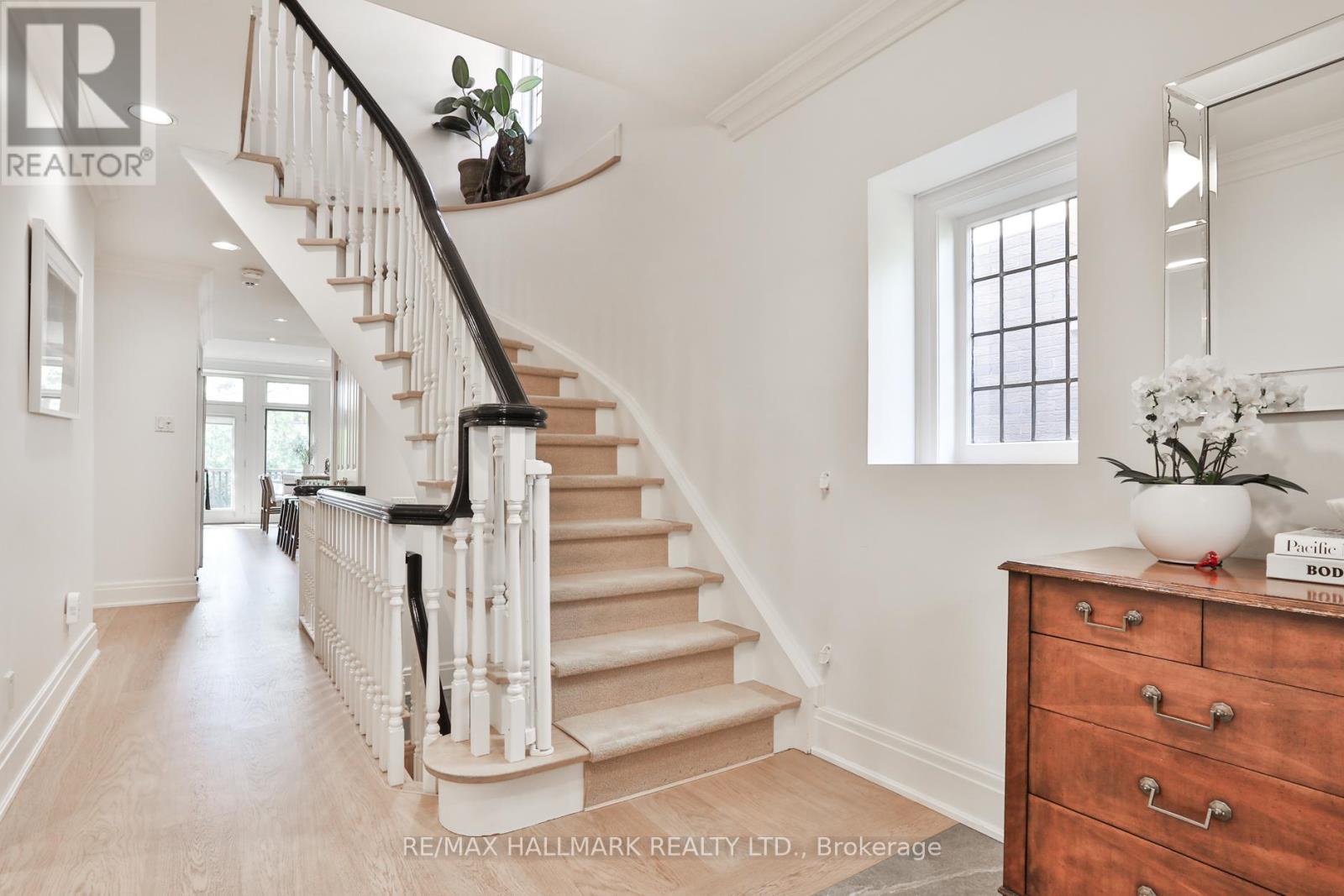 569 Briar Hill Avenue, Toronto (forest Hill North), Ontario