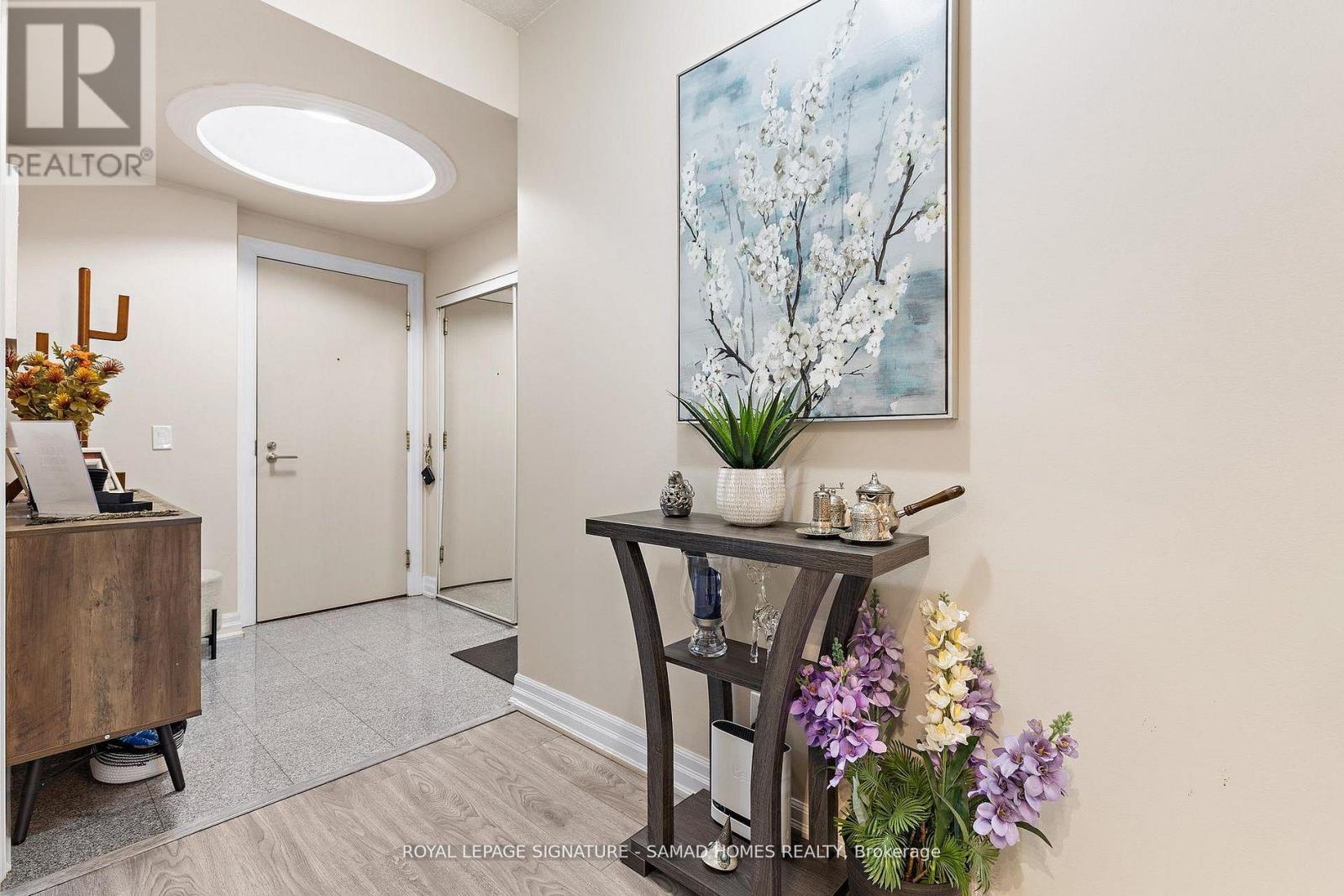1004 - 2087 Lake Shore Boulevard W, Toronto (mimico), Ontario