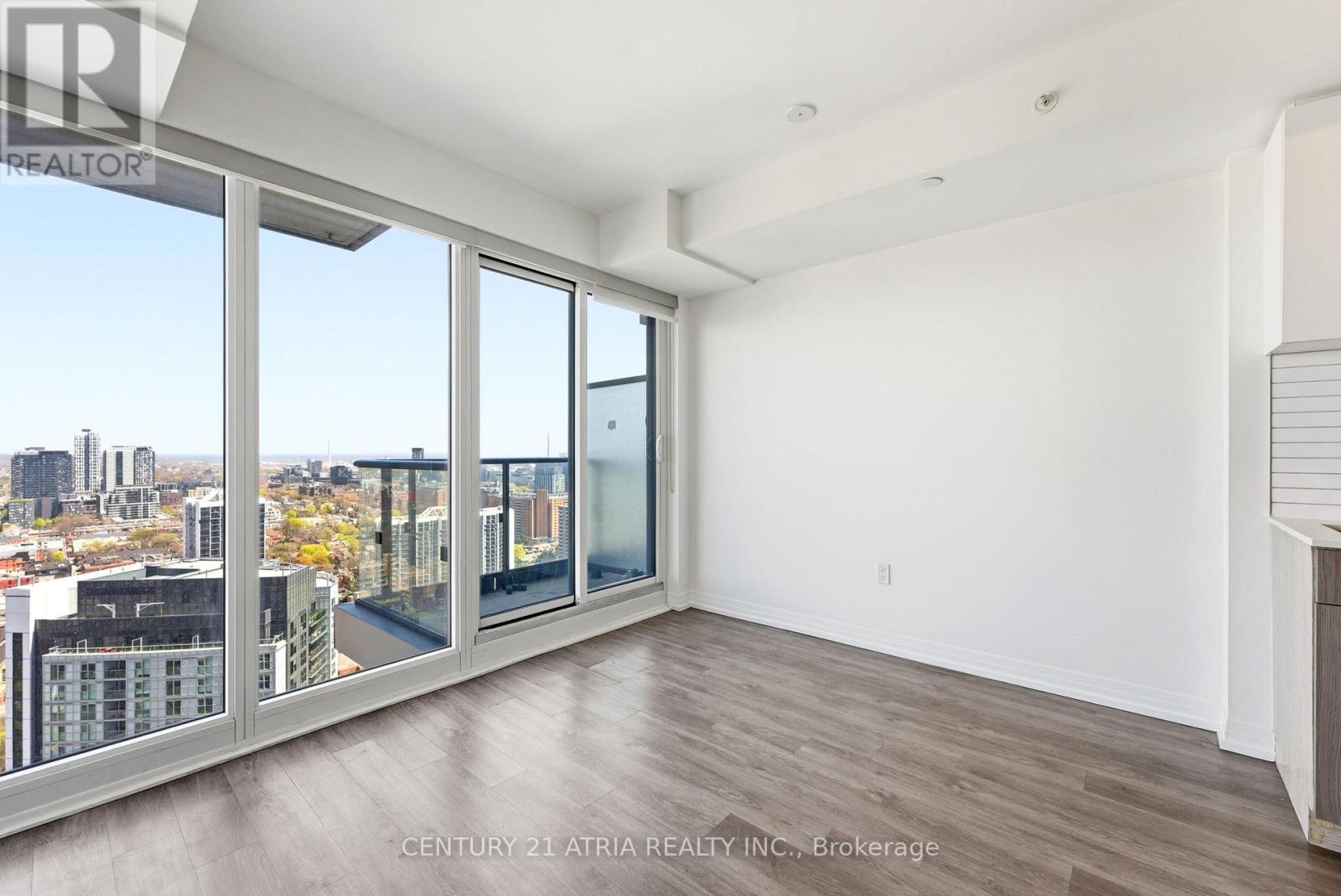 2901 - 251 Jarvis Street, Toronto (moss Park), Ontario
