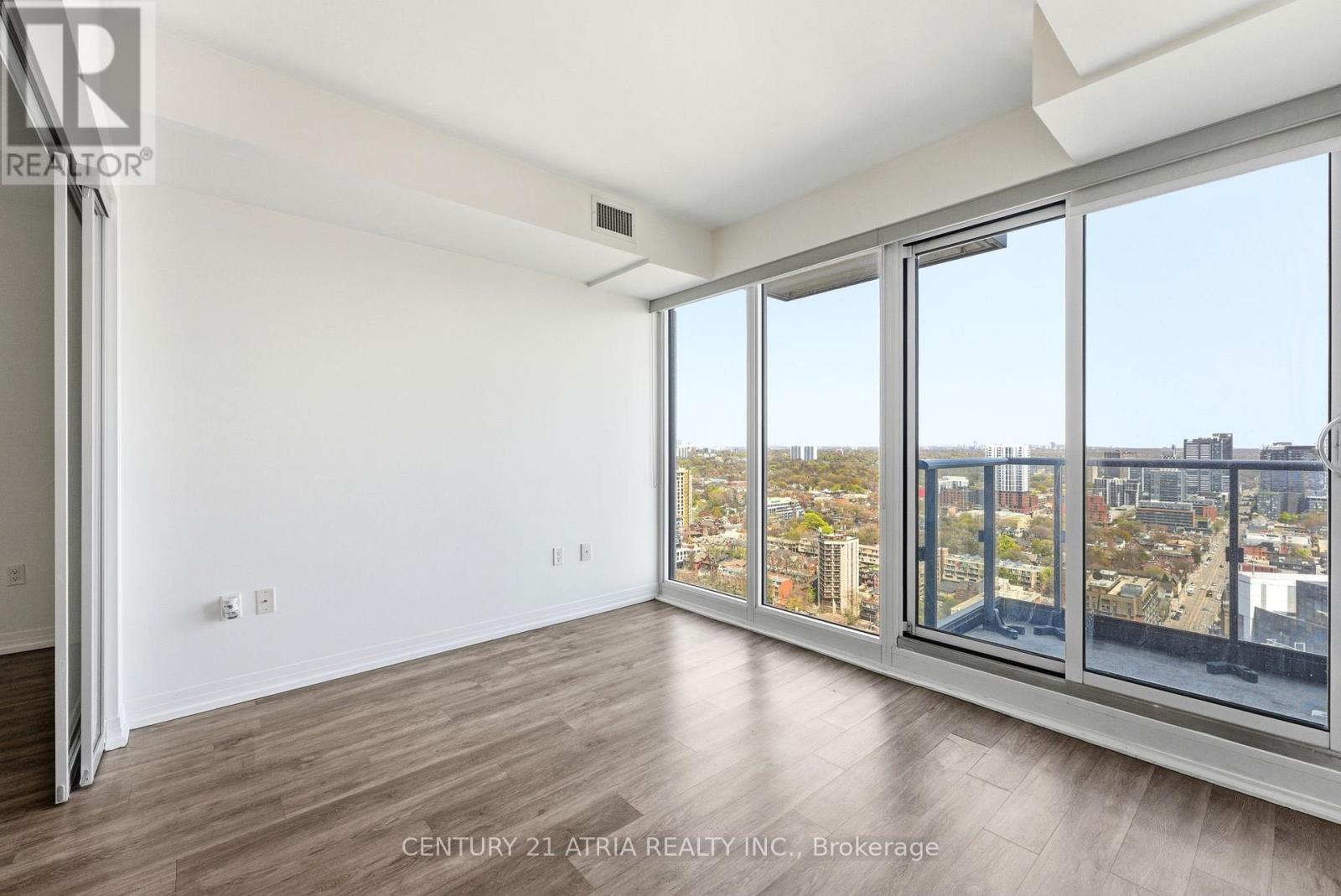 2901 - 251 Jarvis Street, Toronto (moss Park), Ontario