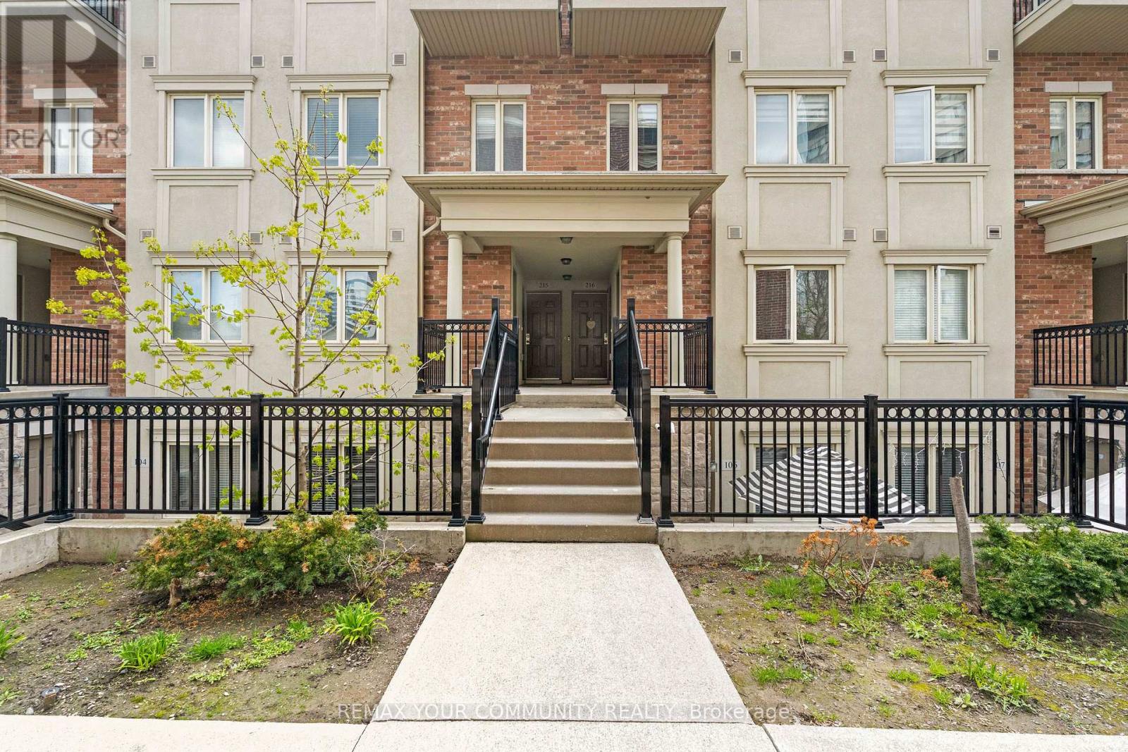 218 - 17 Coneflower Crescent, Toronto (westminster-branson), Ontario