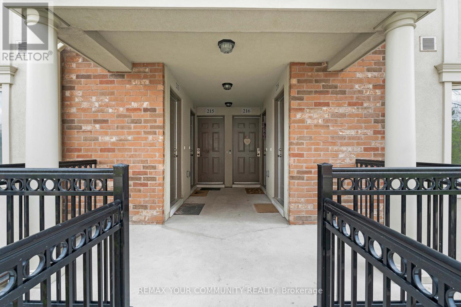 218 - 17 Coneflower Crescent, Toronto (westminster-branson), Ontario