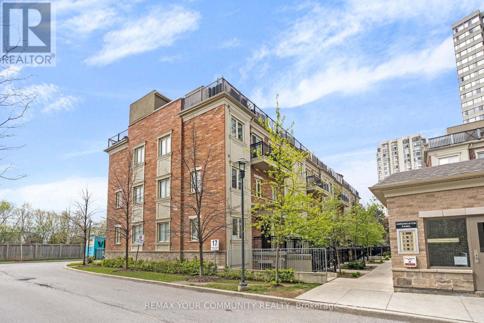 218 - 17 Coneflower Crescent, Toronto (westminster-branson), Ontario
