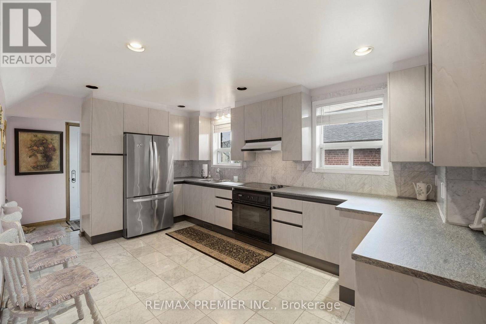 40 Donofree Road, Toronto (maple Leaf), Ontario
